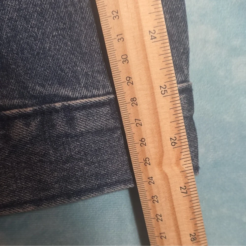 True Religion Men's Blue Jean Jacket Size M Logo Embroidered Button Pockets